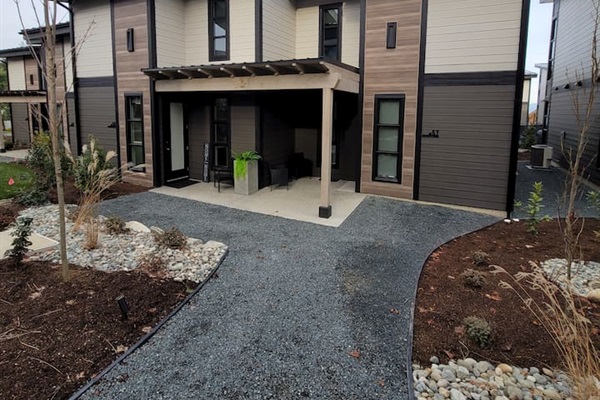 Gentle pathway, steps from parking lot.