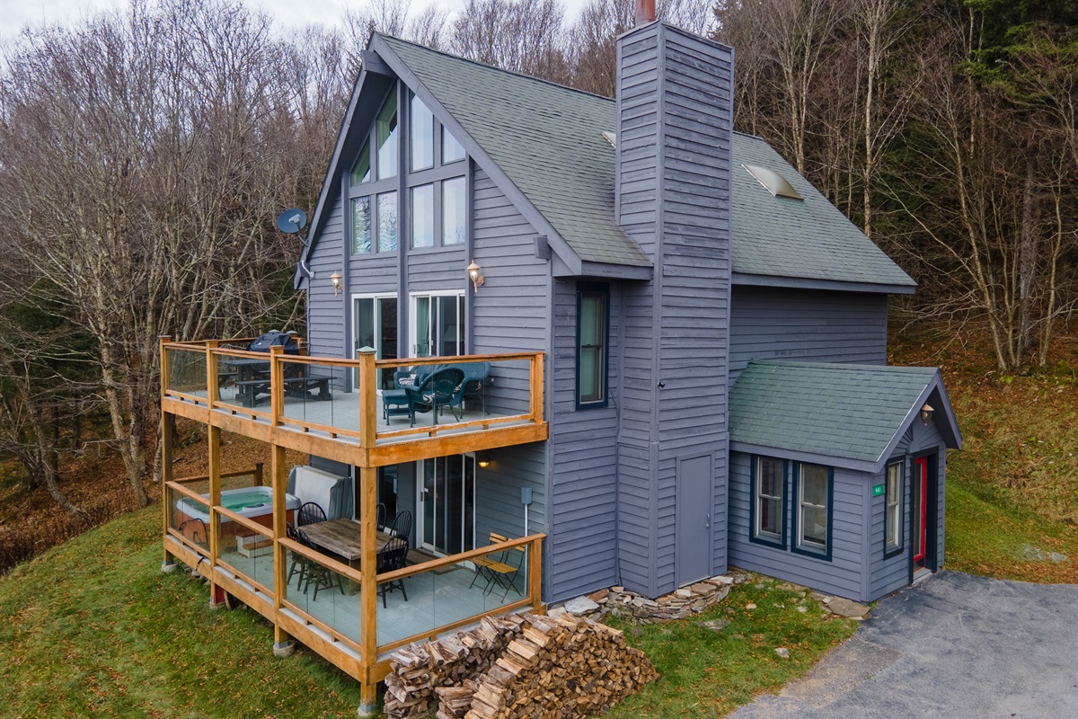 Chamonix Chalet at Snowshoe