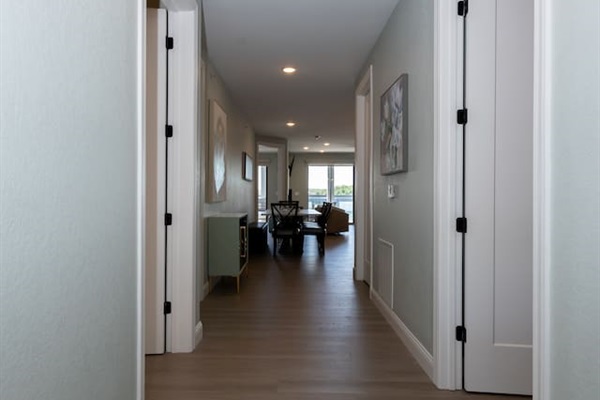 Large open doorways and hallways which are ADA compliant