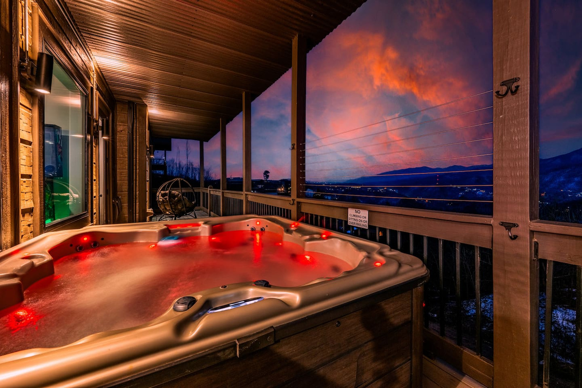 Lower Level - Balcony - Hot Tub