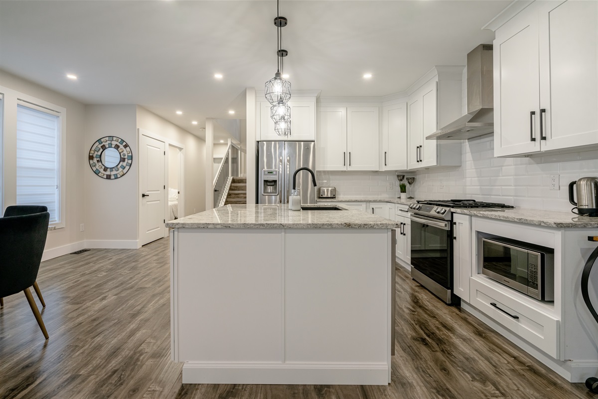 Kitchen island and appliances