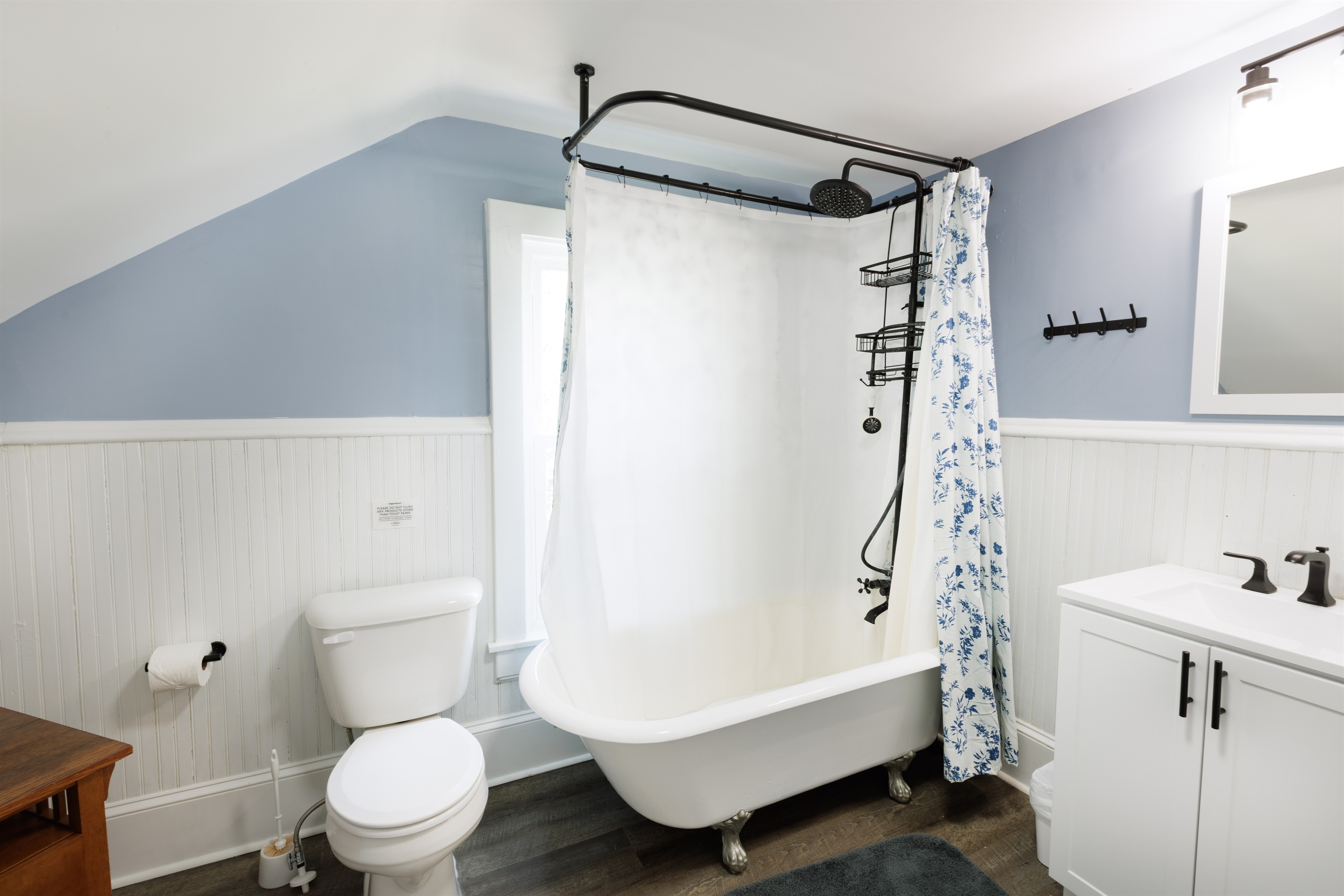 Peaceful and private space on the 3rd floor. Full bathroom includes toilet, sink, and bath tub.