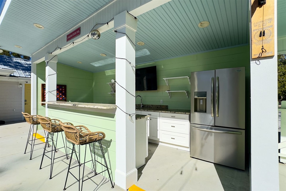 Gather at the bar, enjoy the breeze, and make lasting memories.