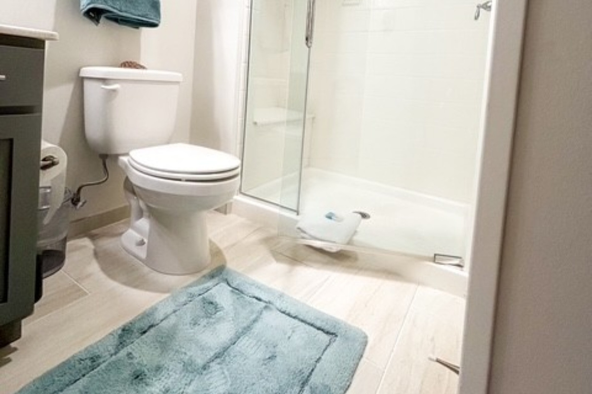 Bathroom 1,  near main bedroom. Walk in shower. 