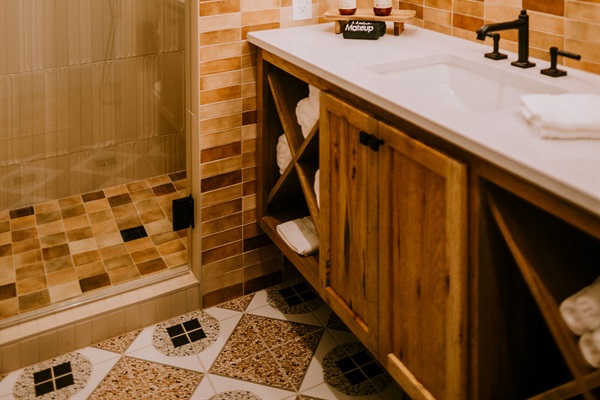 Cutter's Quarters Bathroom #2 &mdash; the second private en-suite paired with the second king bedroom. Two couples, two private baths, zero sharing.