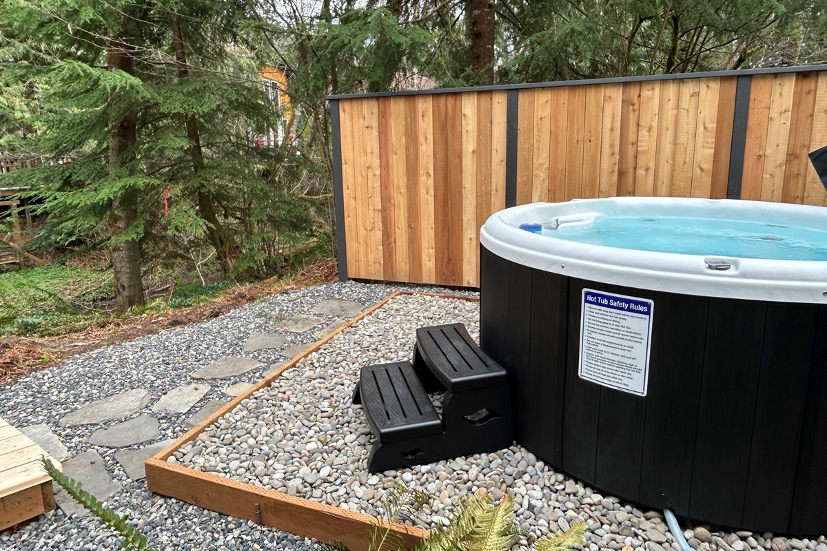 Hot tub with creek view