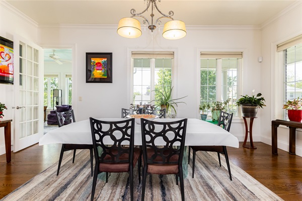 The Irish Grand | 4BR Home | 0.5 Mi to Campus | Sleeps 20, photo 10