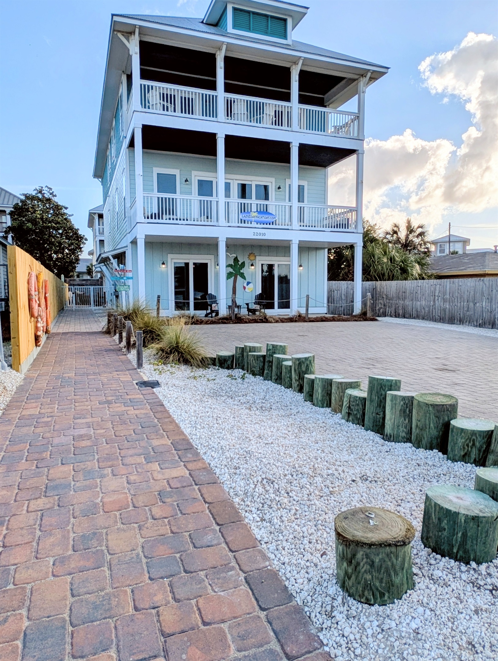 Stepless walkways