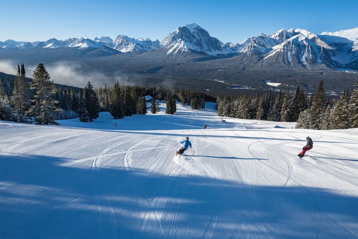 Near four major downhill skiing resorts including Lake Louise, Sunshine ski area, Mount Norquay, and Nakiska. Nordic Centre for cross country skiing and Elevation Place recreation centre with huge pool, sauna and climbing wall. 