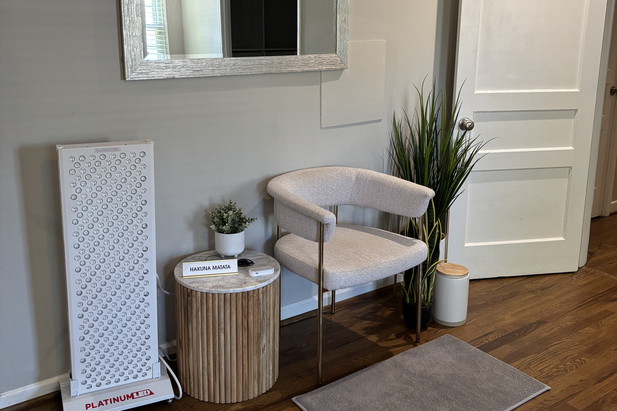 Platinum LED red light therapy at home!