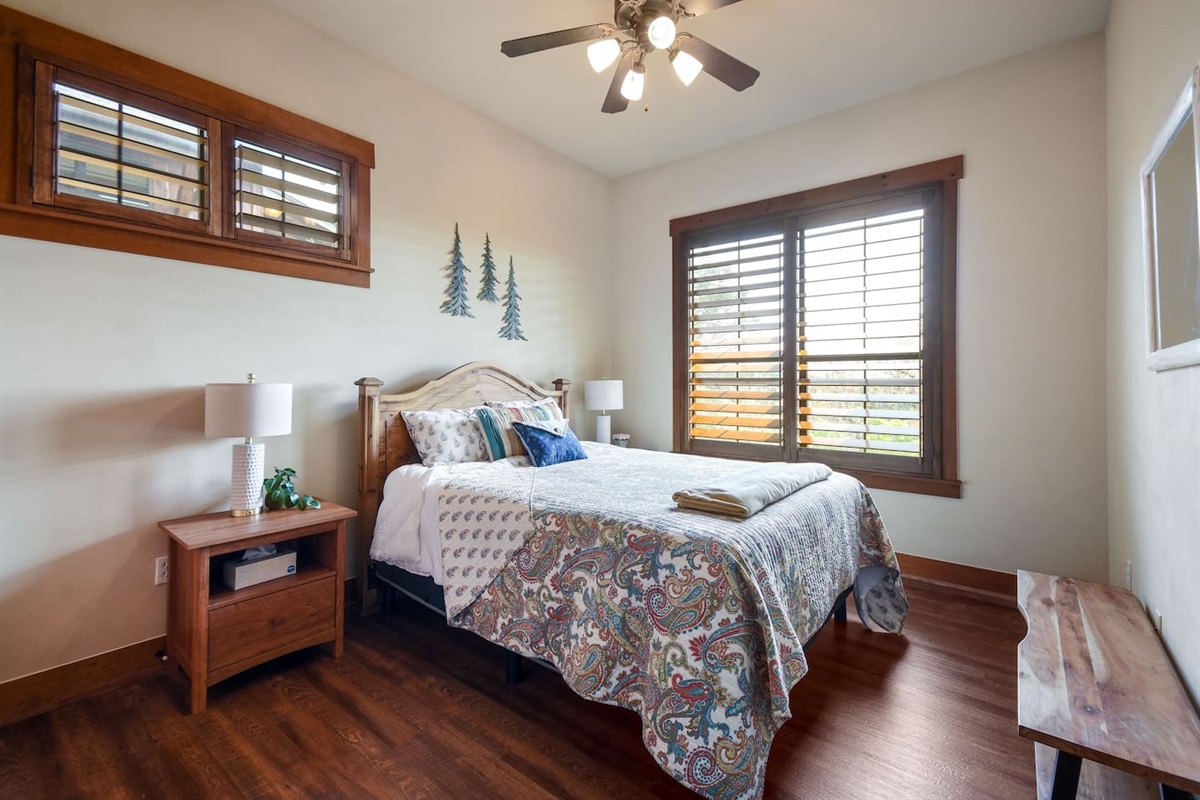 Queen Bed in Guest Bedroom