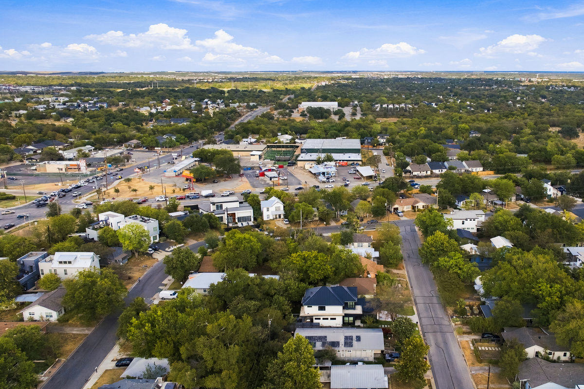 Aerial view of the quiet, walkable MLK-area neighborhood.