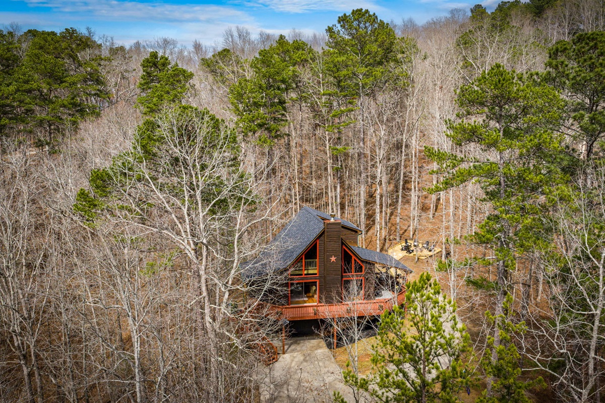 Beautiful aerial shot of the cabin.