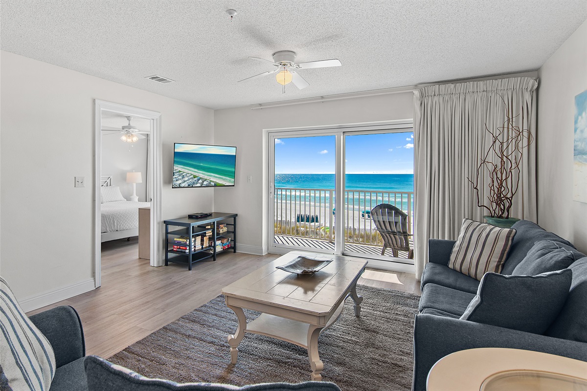 Emerald Dunes 204 is a Fully-Remodeled and well-appointed condo at the coveted, low-density, BEACHFRONT Emerald Dunes complex in Crystal Beach offering easy access to all Destin has to offer!