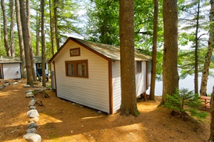 Back view of the cabin with lake view