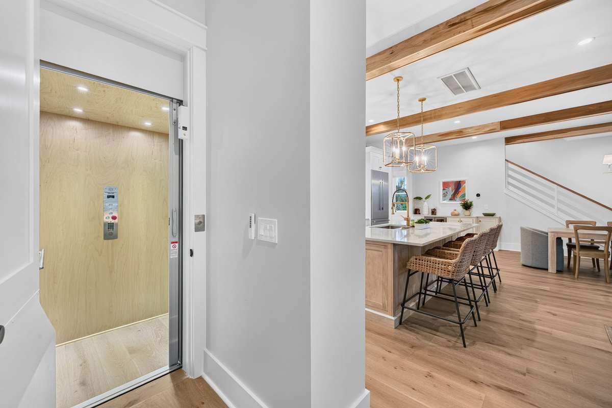 Elevator | Tahanan Palms | 3 38th Ave | IOP Escapes