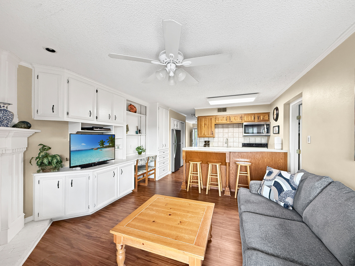 Custom Cabinets - Extra Storage