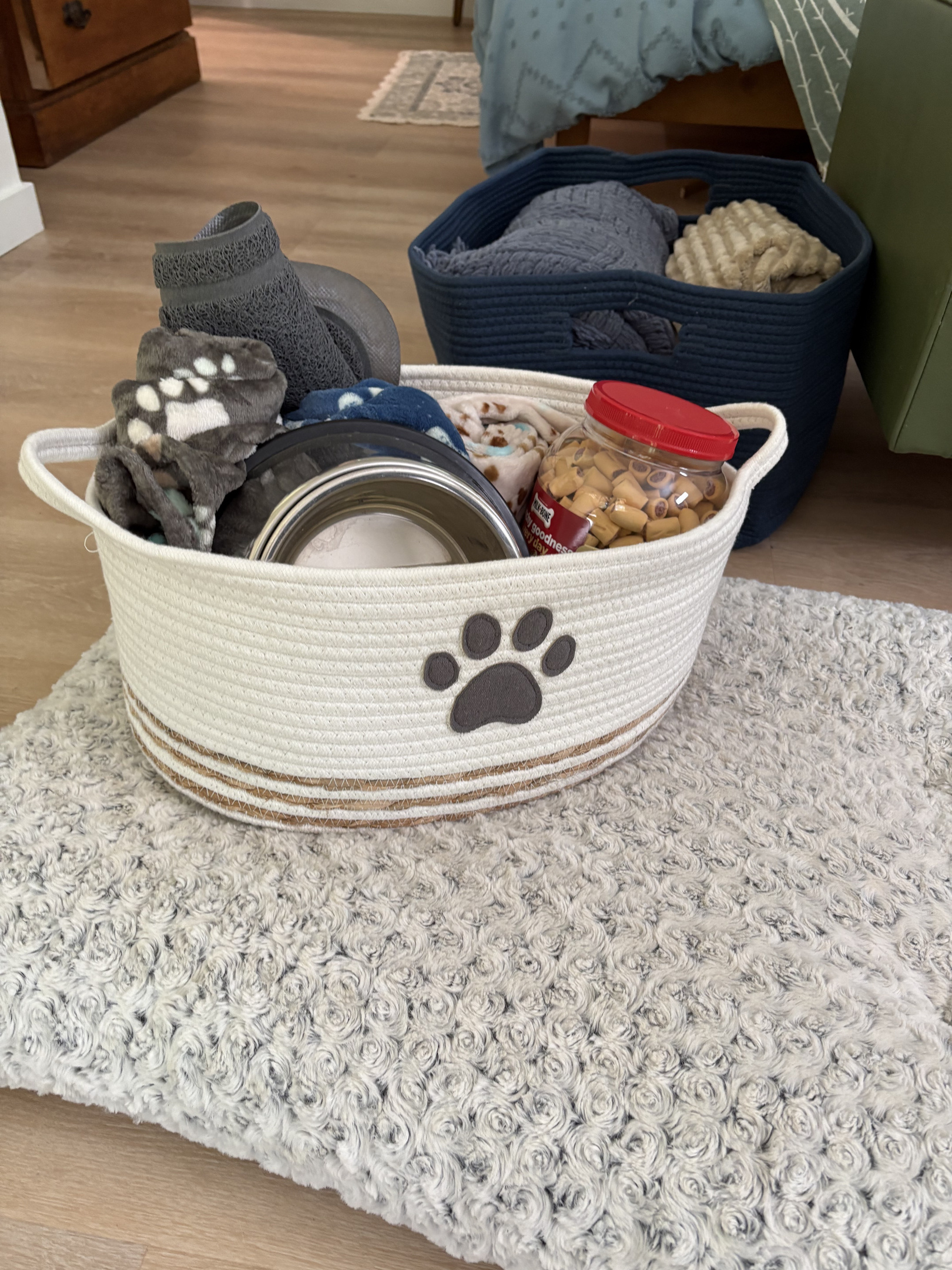 We're dog friendly! We provide doggy bowls, blankets, and mats for your pups :) 