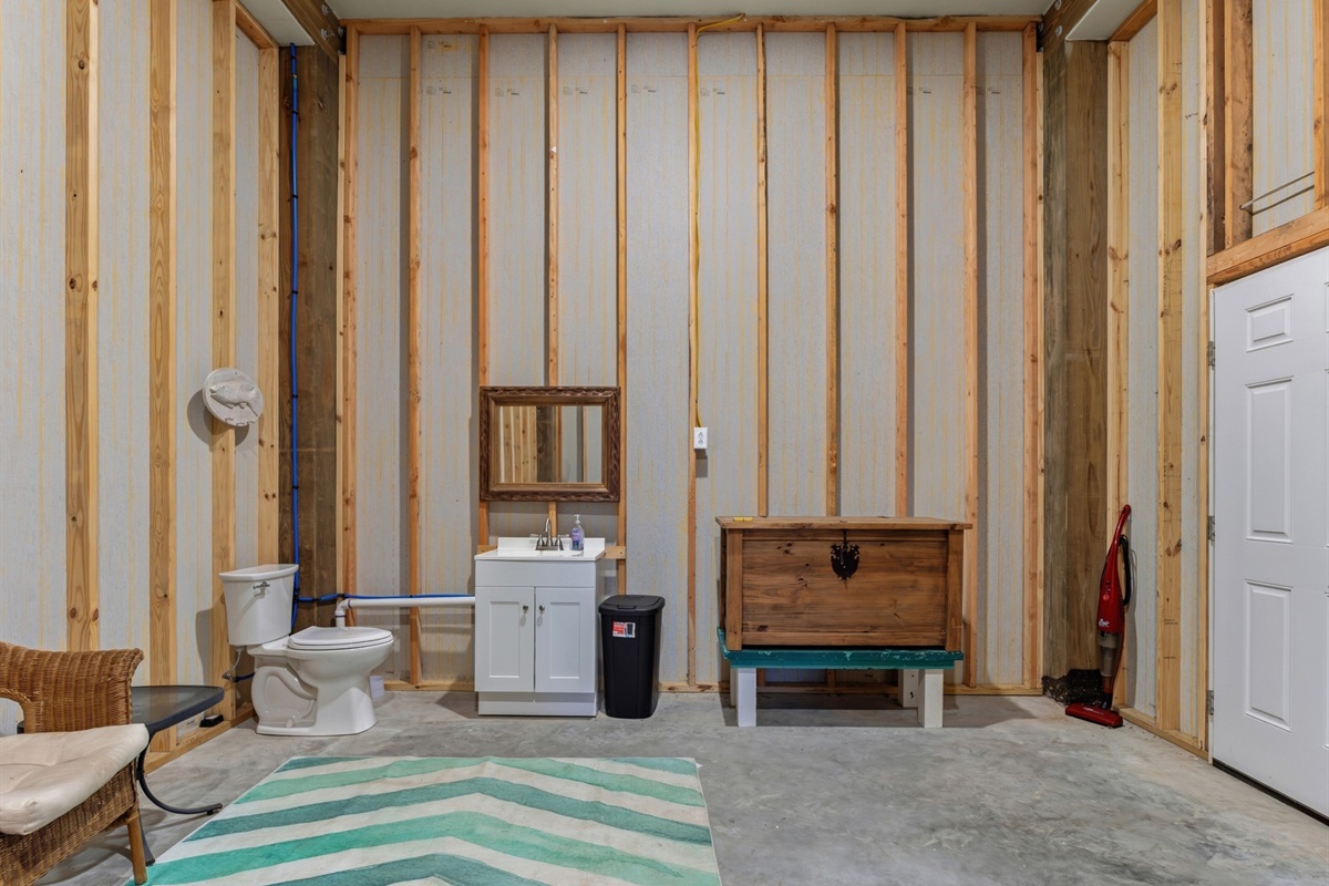 Downstairs half bath
