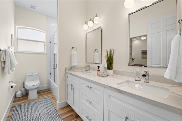 2nd bathroom