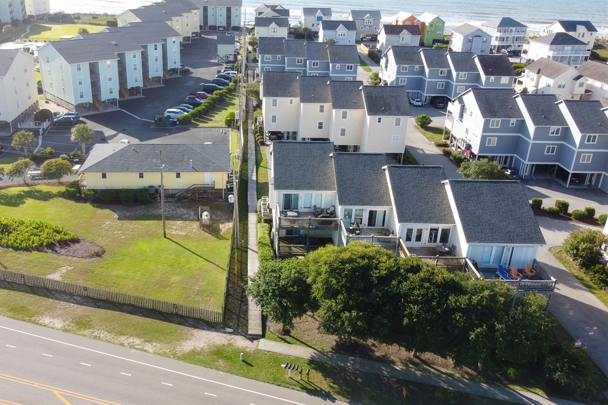 Beach access pathway