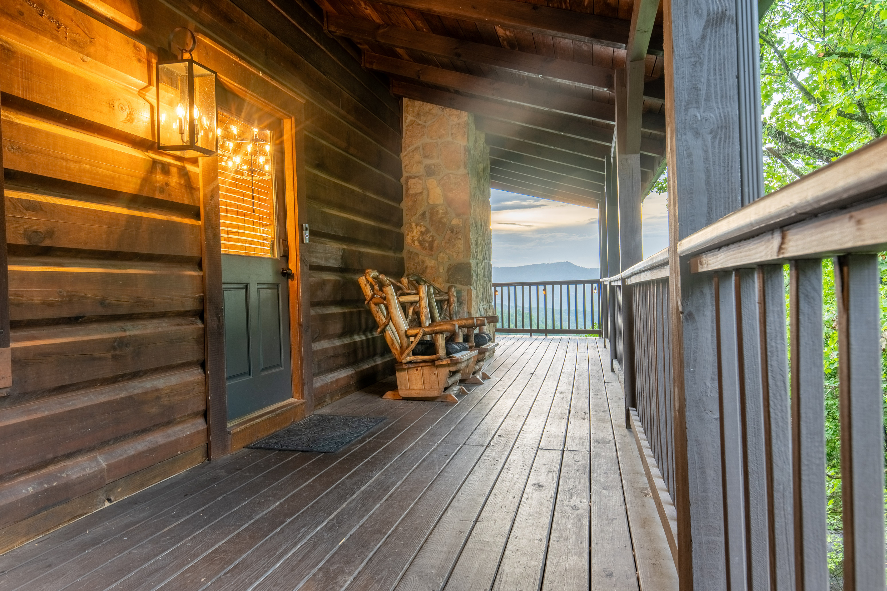 Wraparound decks