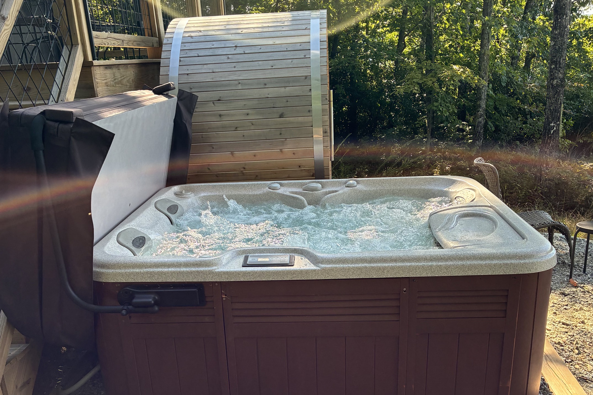 Sauna and Hot Tub with Pano Views