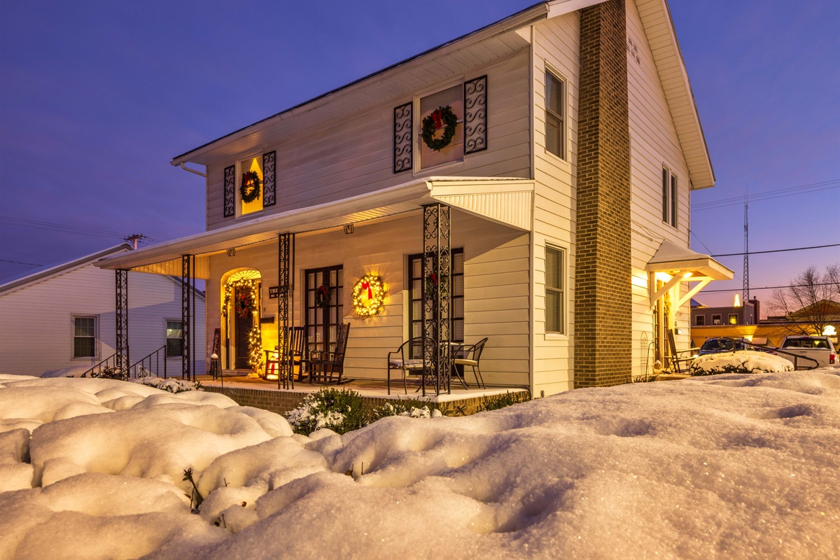 A beautiful snowy night!