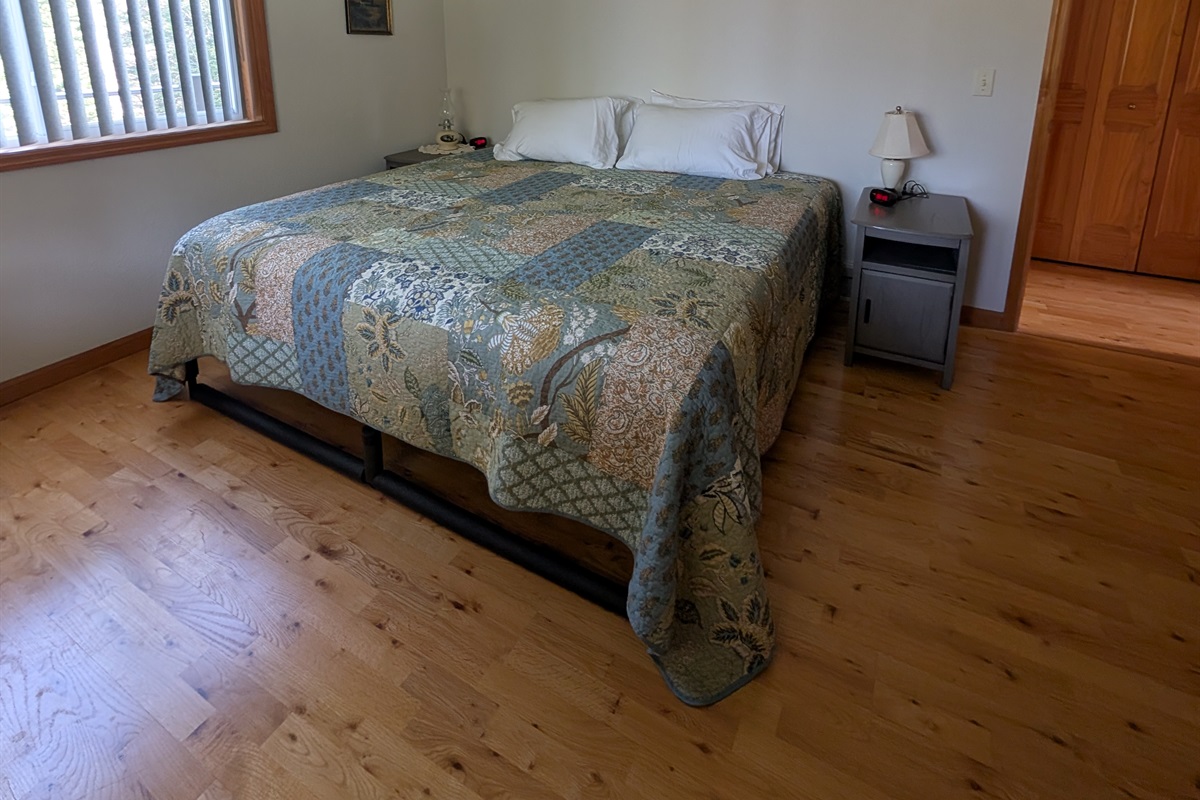 Main Floor King Bedroom