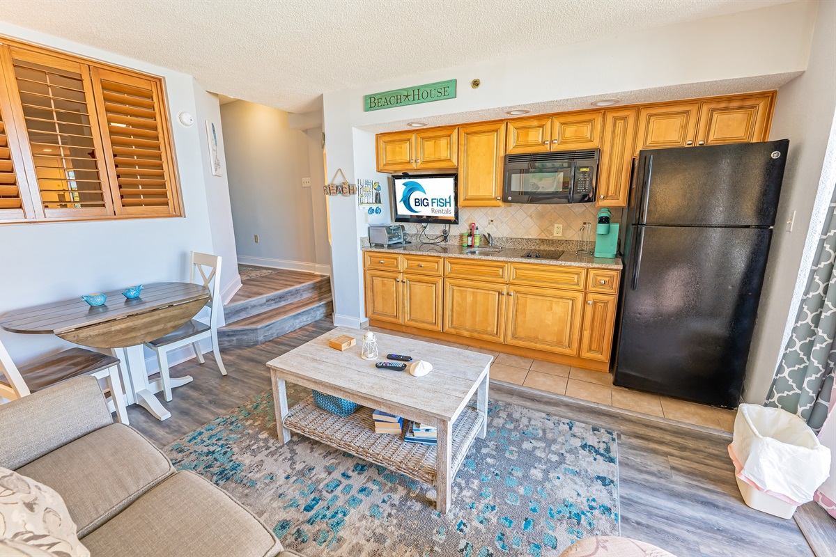 Amazing Living Room with Stunning Views🌊☀️