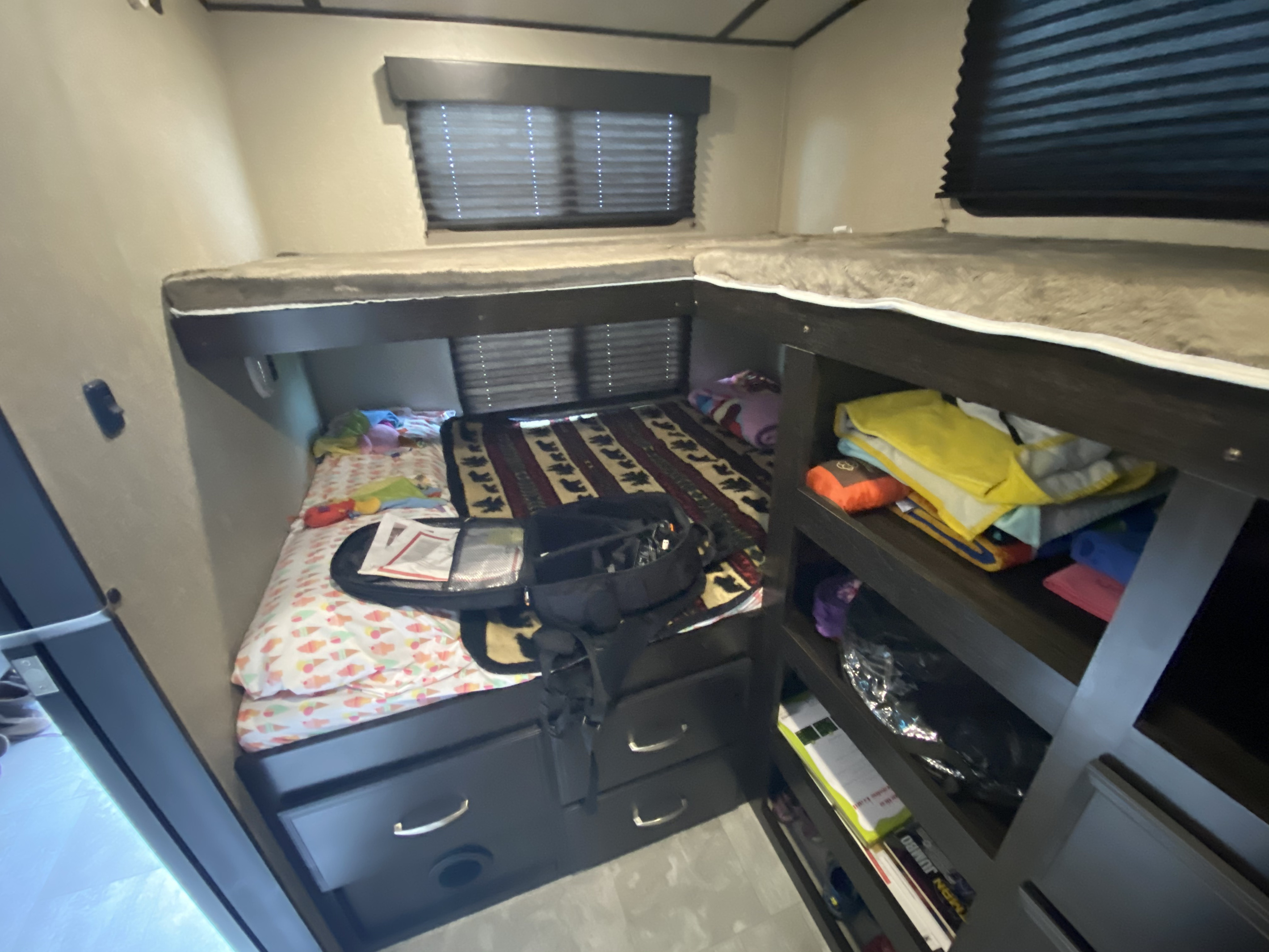 Bunkroom is perfect for 4 kids or adults that don't mind snuggling