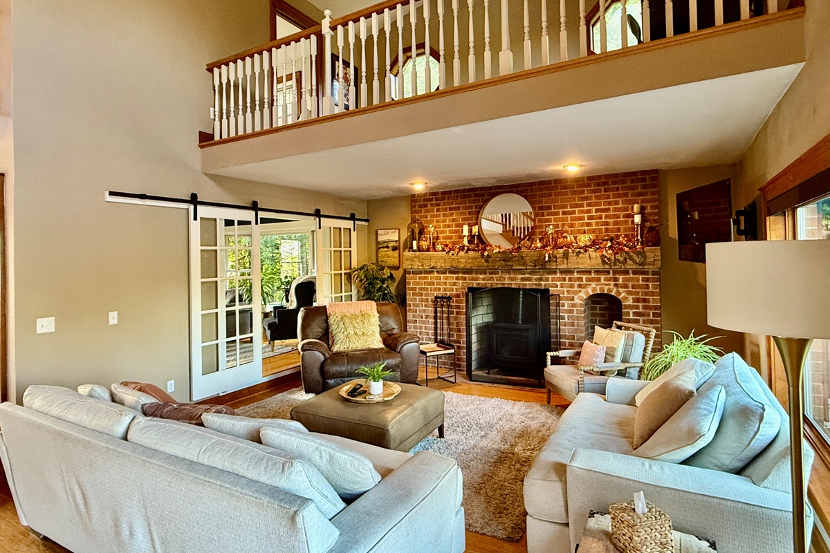 Large Family Gathering Room with Gas Fireplace