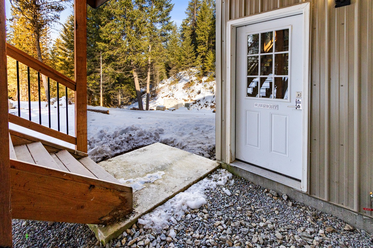 Guest Laundry in Bunkhouse