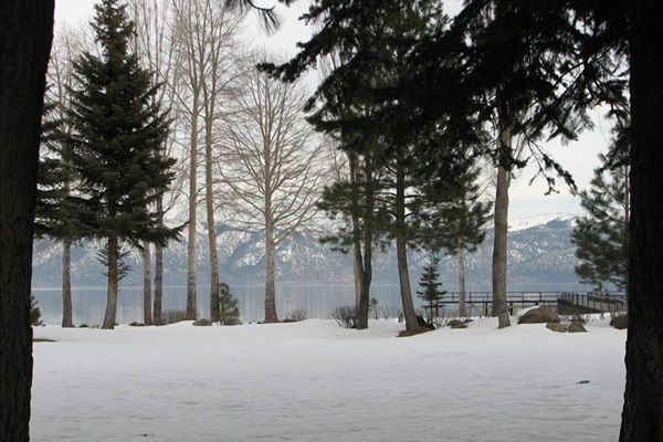 Awesome Winter Lake View!