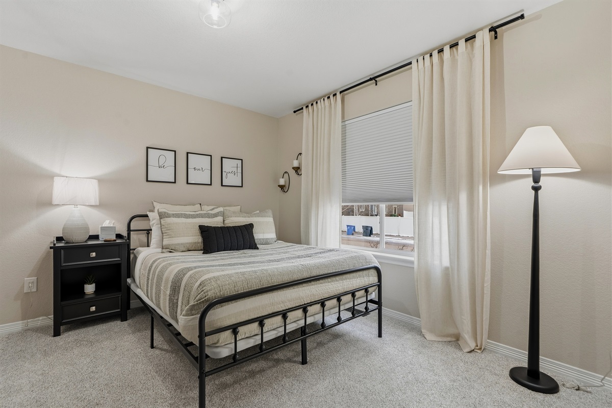 Upstairs Bedroom #2 ~ Queen Bed