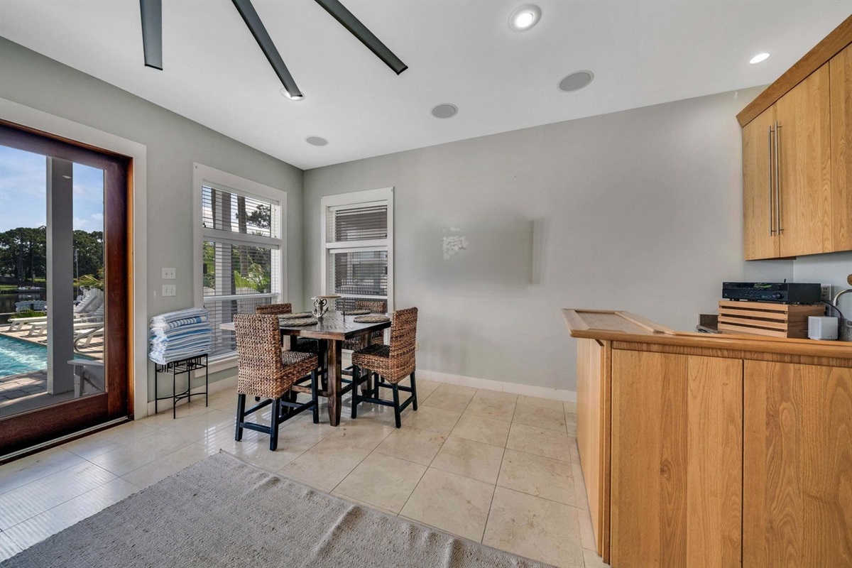 First Floor Landing + Private Pool Access