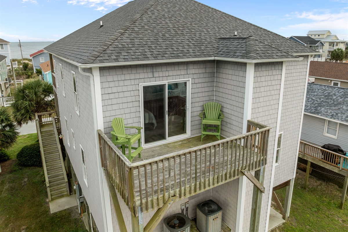 Sound facing balcony