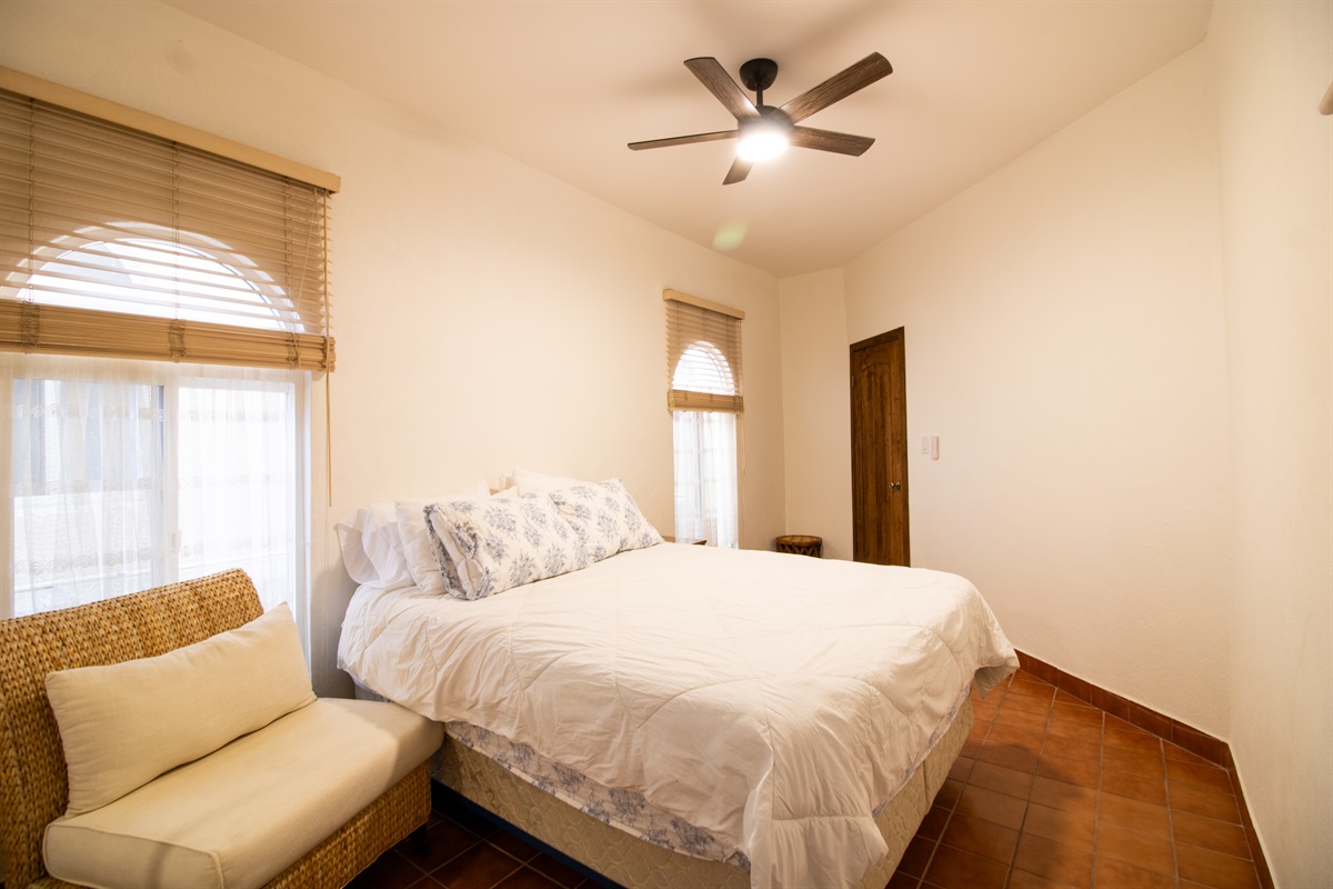 3rd Bedroom with Queen Bed and en suite Bathroom