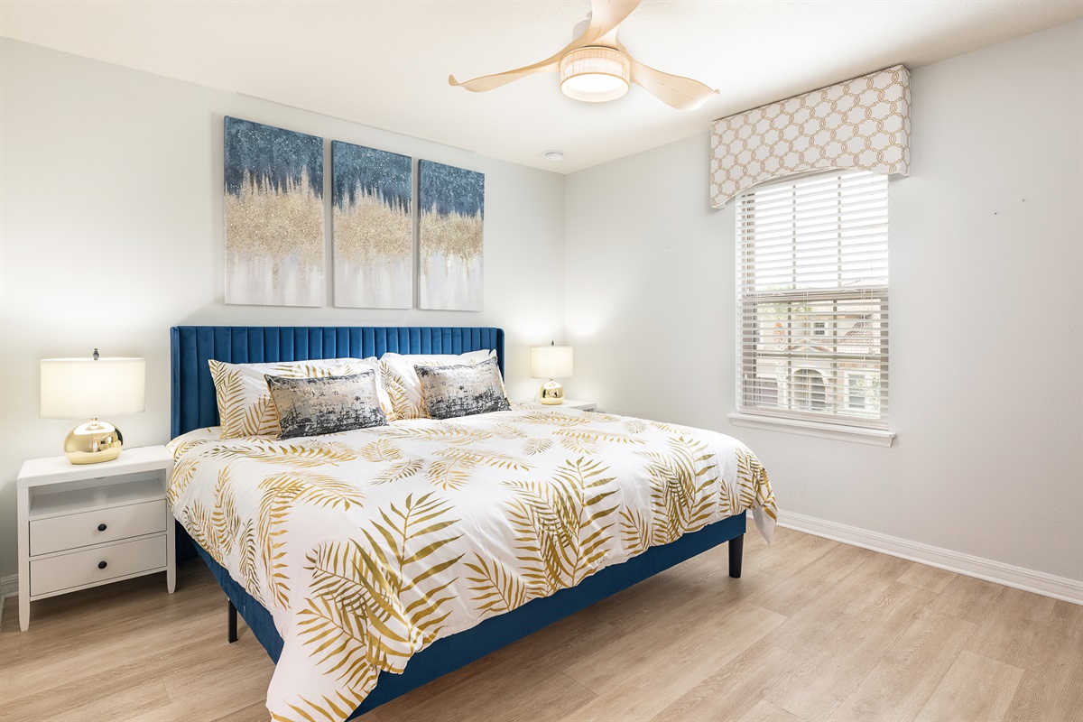 Upstairs Bedroom 4-King