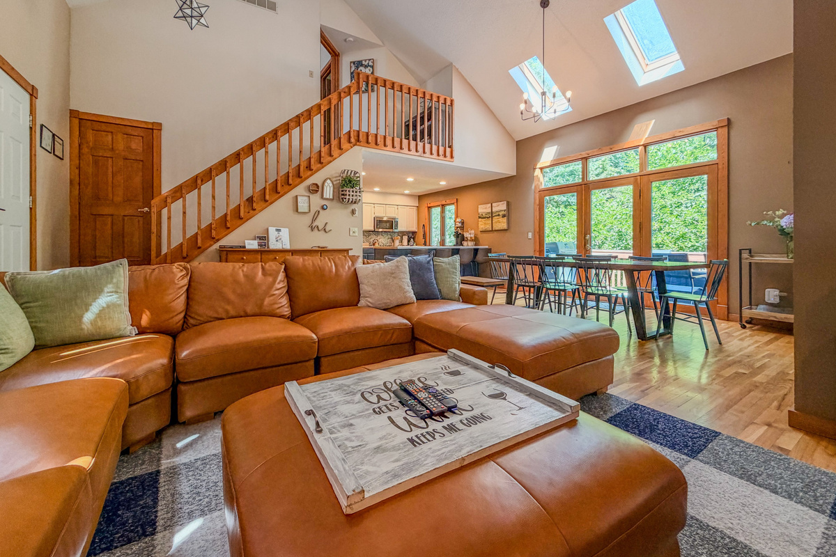 The Nest — dog-friendly wooded retreat in The Galena Territory · main entrance