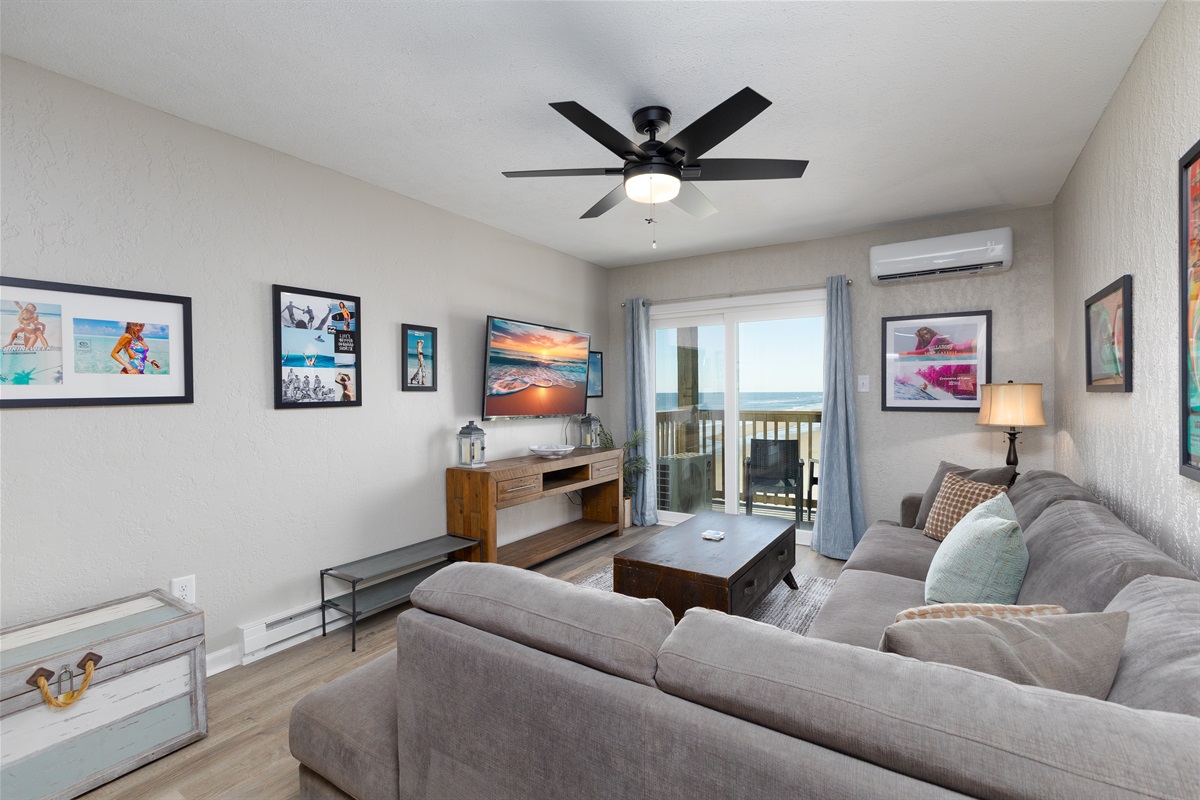 Comfortable and updated living room