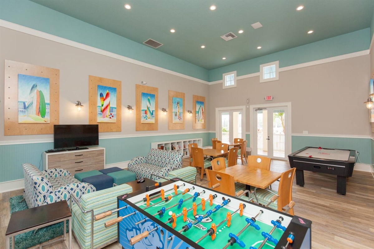Your own private hangout spot for the whole crew. 🎮🏓
Kick back on the couches, challenge someone to foosball or air hockey, and let the kids (and adults) burn off energy while the vacation vibes stay rolling.