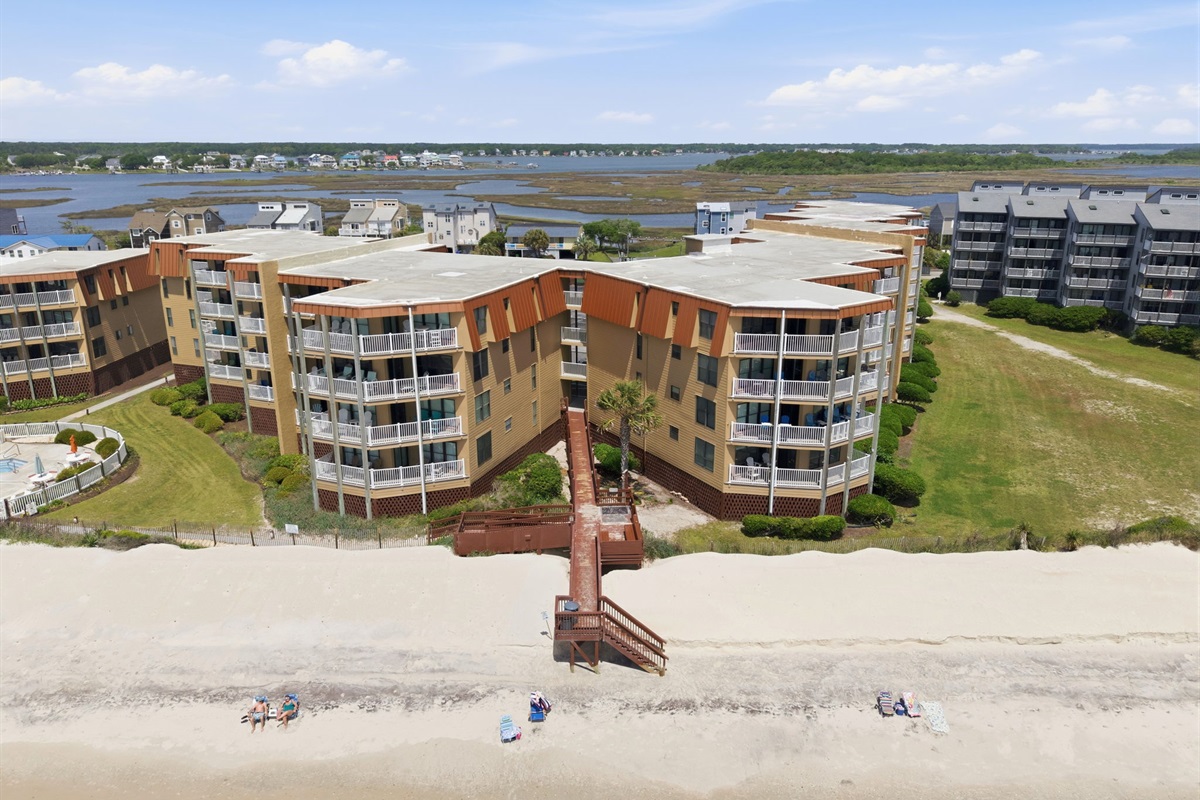 Easy beach access walkways connecting the community directly to the sand