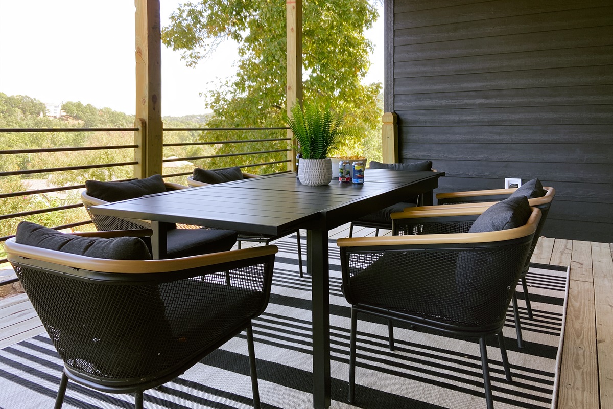 Lower level outdoor dining