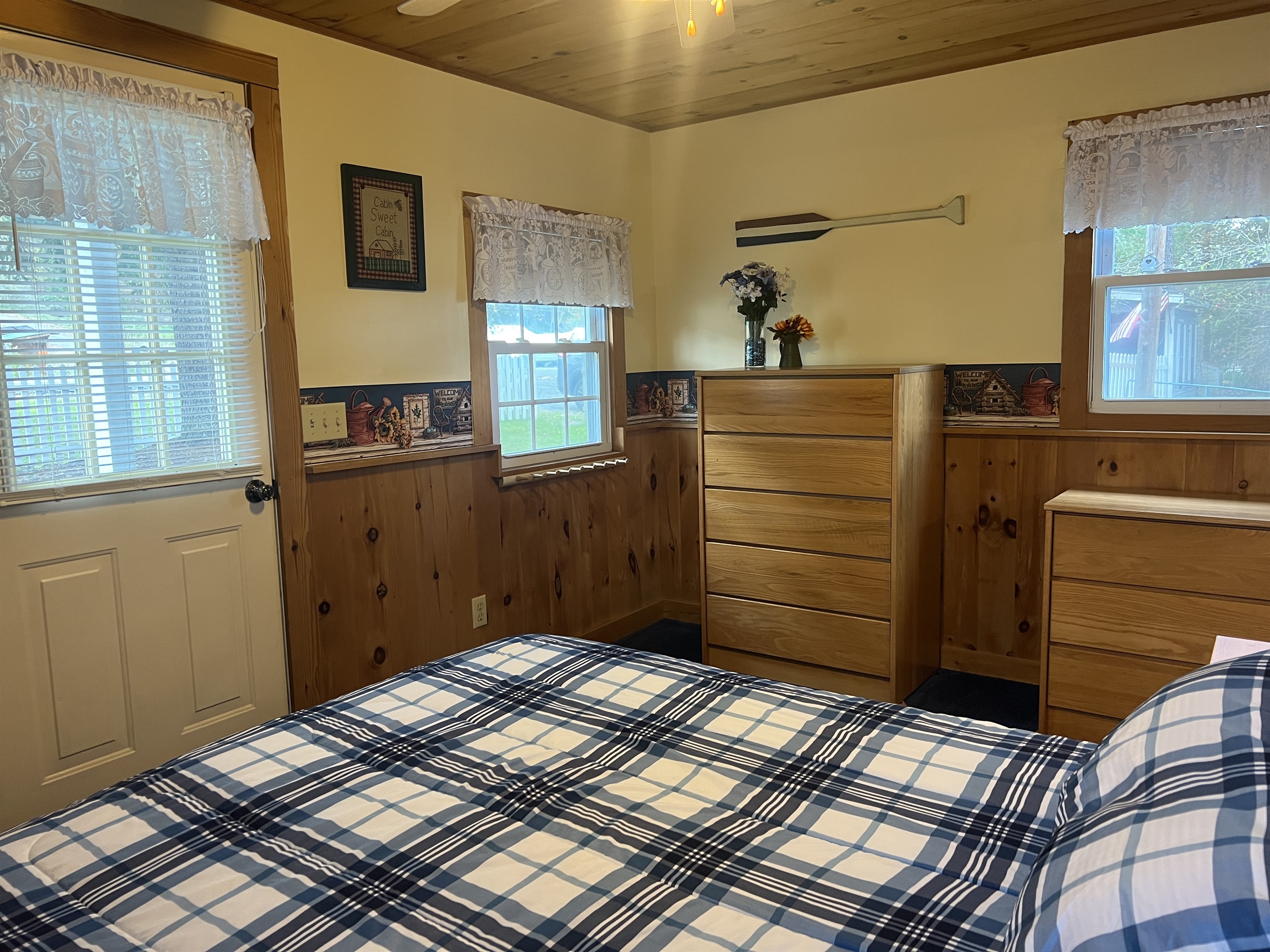 King bedroom with its own private entrance