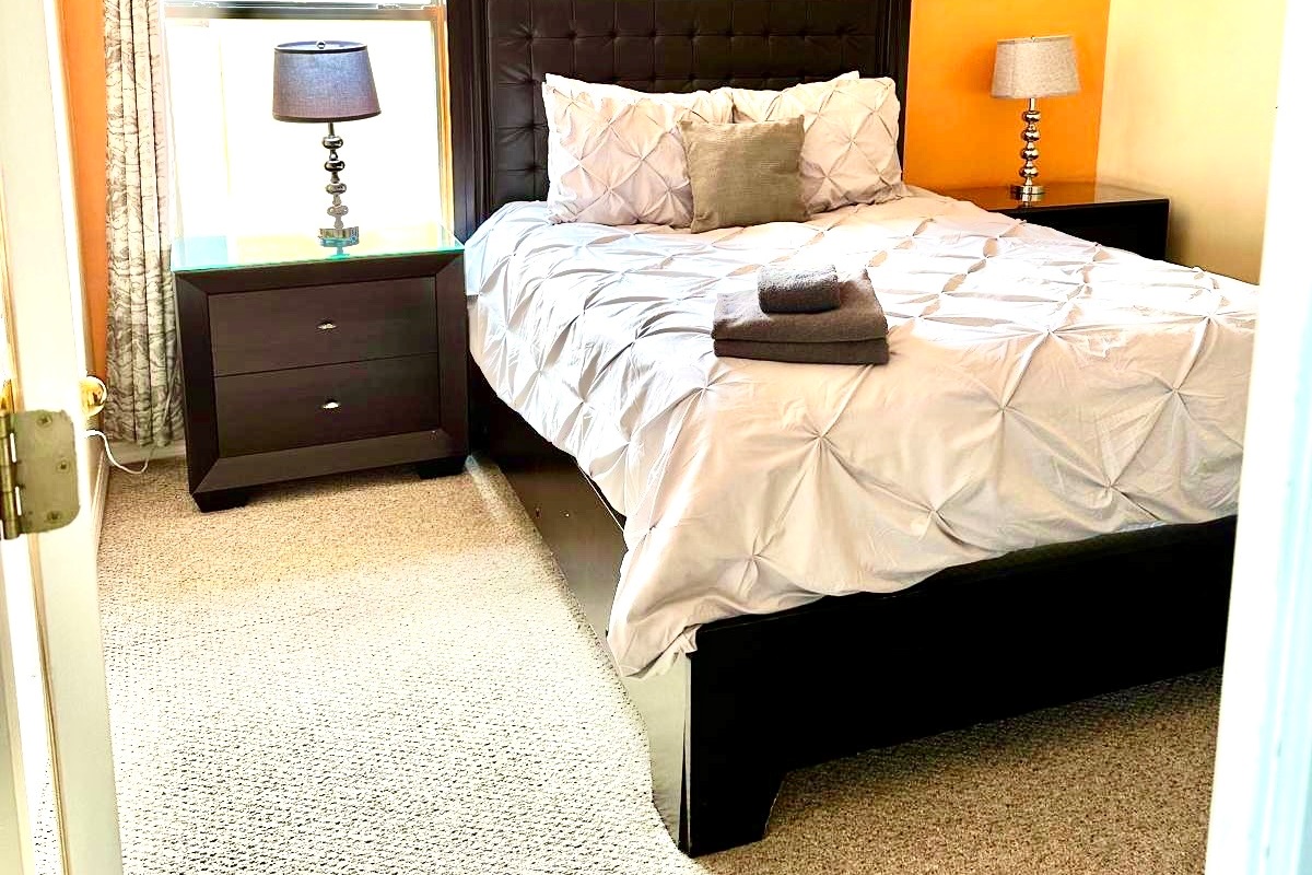 Bedroom 4 New High End Linens