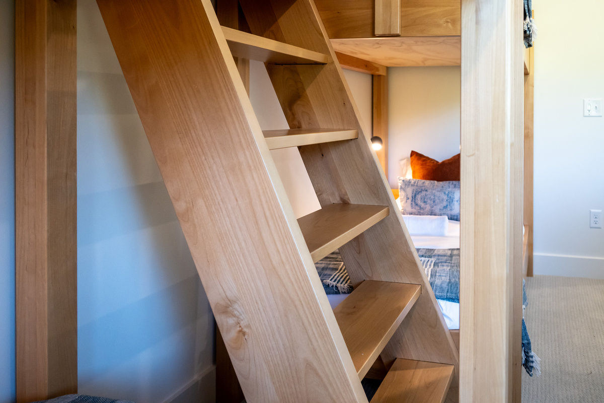 Ladder for the Upper Bunks