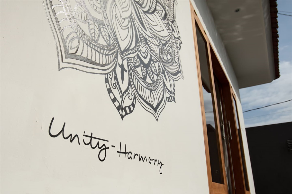 Unity & Harmony: The essence of your perfect getaway.