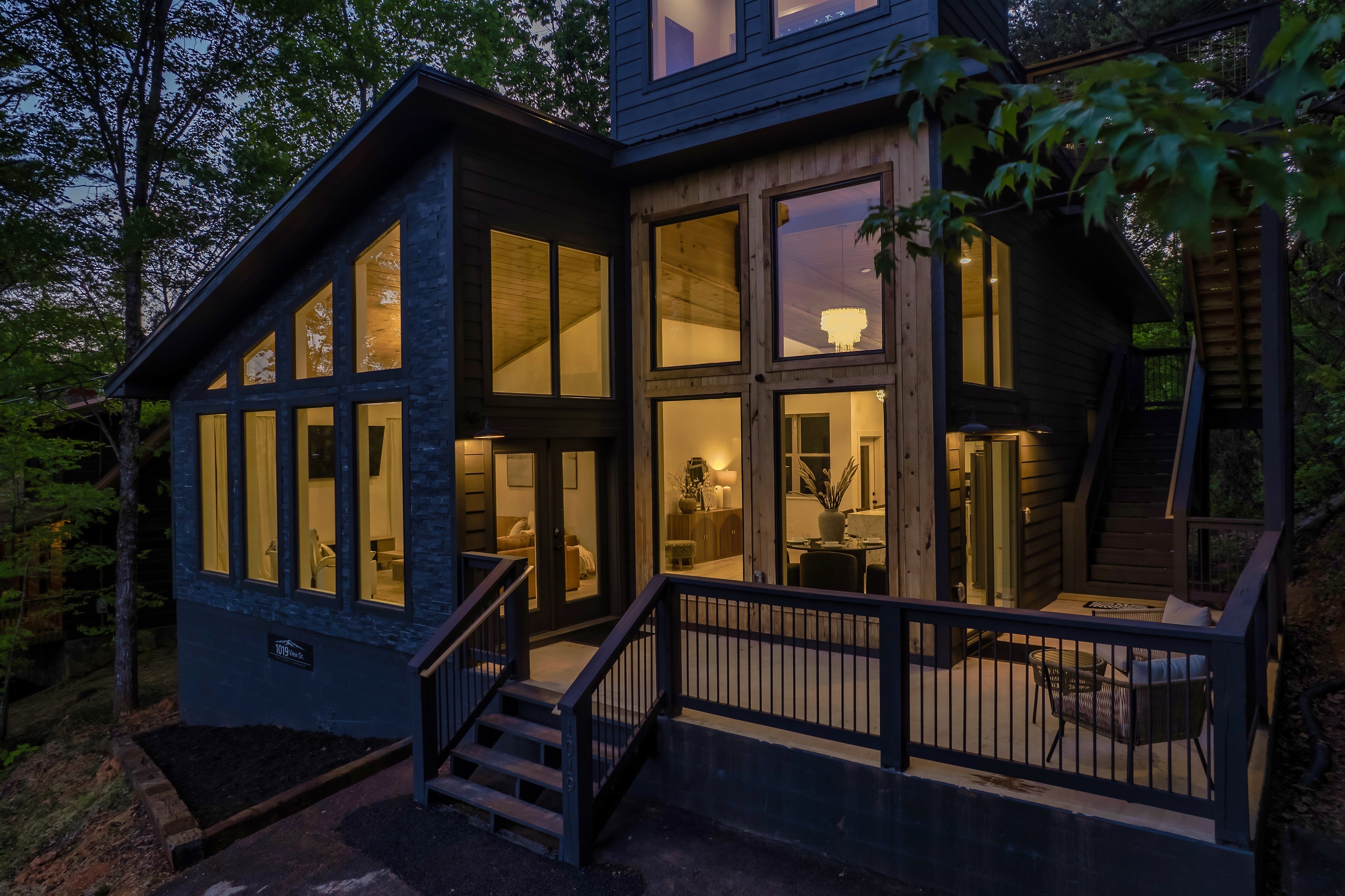 Romantic cabin for couples near Gatlinburg Tennessee