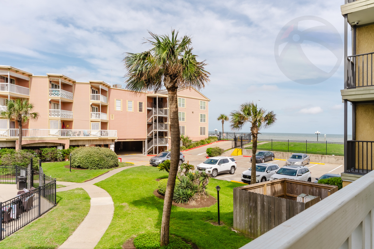 One last peek at that gulf view you'll be enjoying